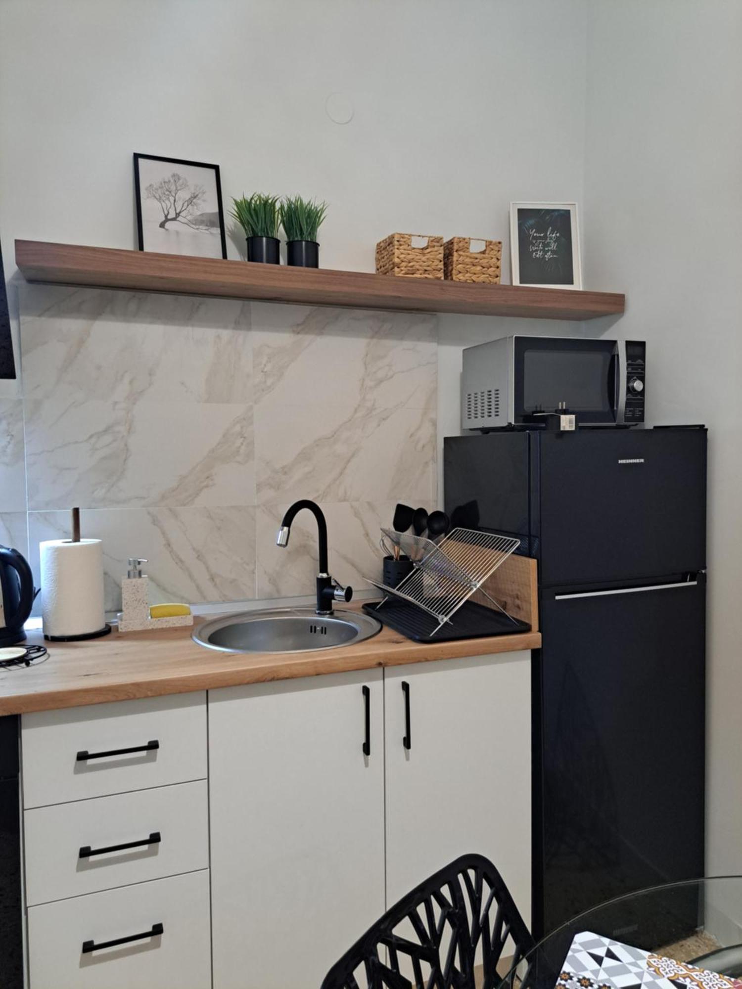 Stylish City Center Apartment Serres Buitenkant foto