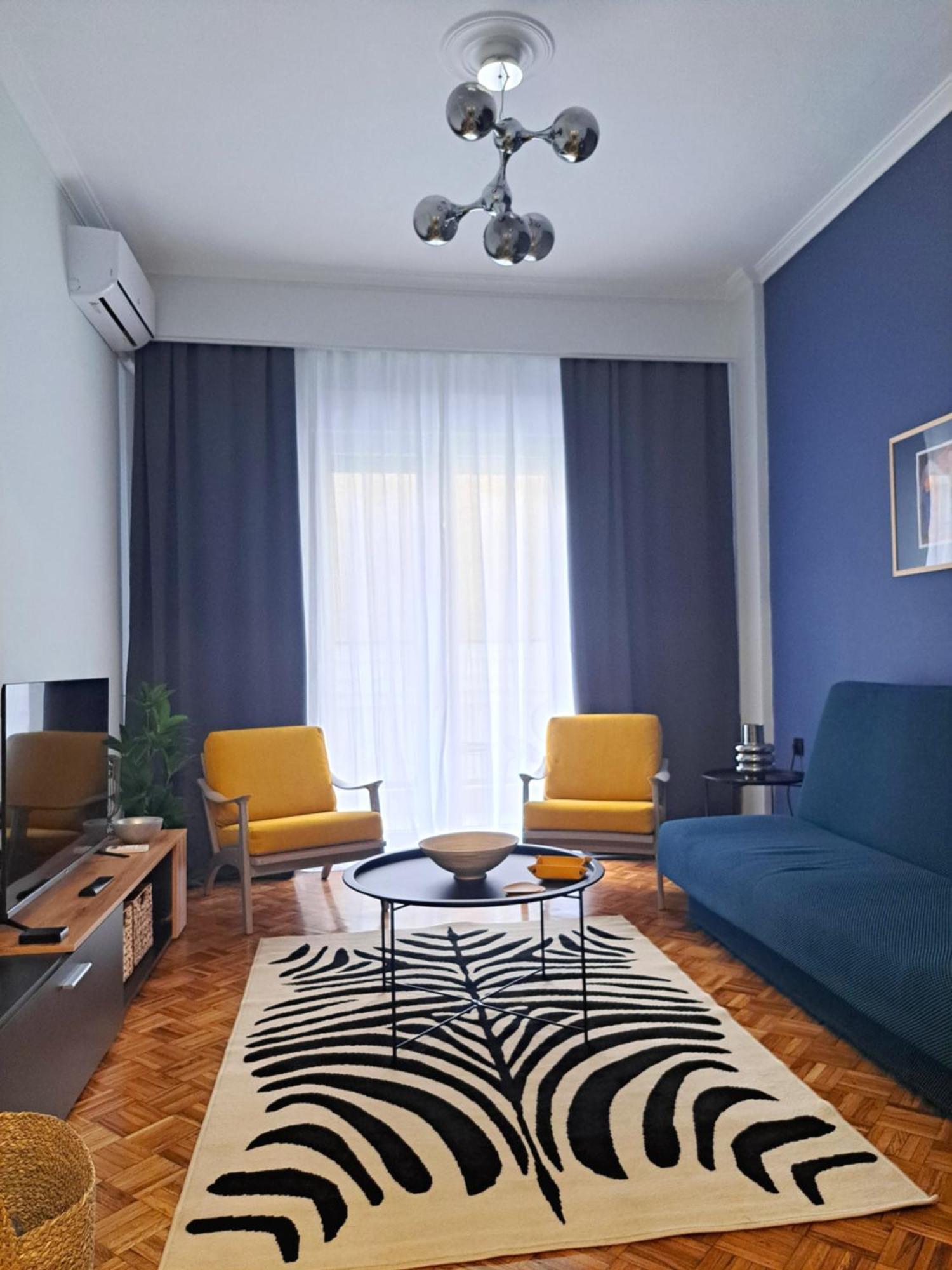 Stylish City Center Apartment Serres Buitenkant foto