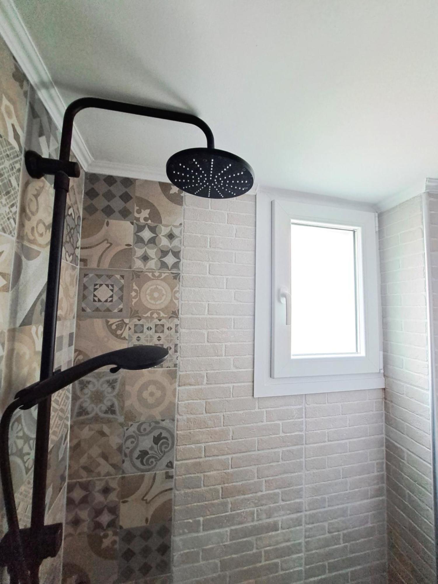 Stylish City Center Apartment Serres Buitenkant foto